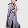 Collar Gray Soft Alpaca Poncho “Sapay”