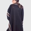 Collar Black Soft Alpaca Poncho “Unay”