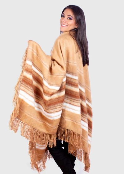 Beige Soft Alpaca Poncho “Yuriana”