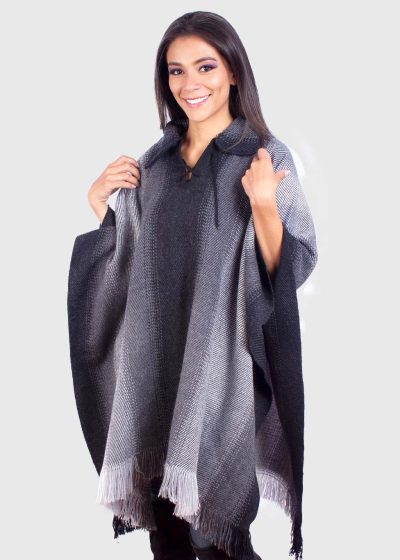 Collar Gray Soft Alpaca Poncho “Killay”