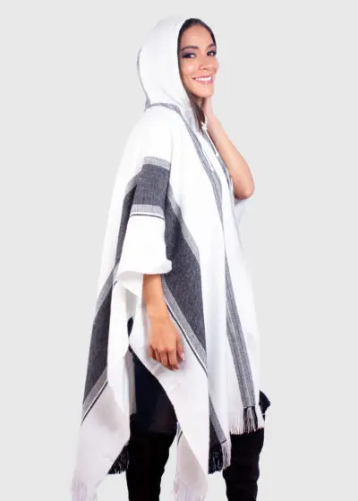 Hoddie Black and White Soft Alpaca Poncho “Sumaq”