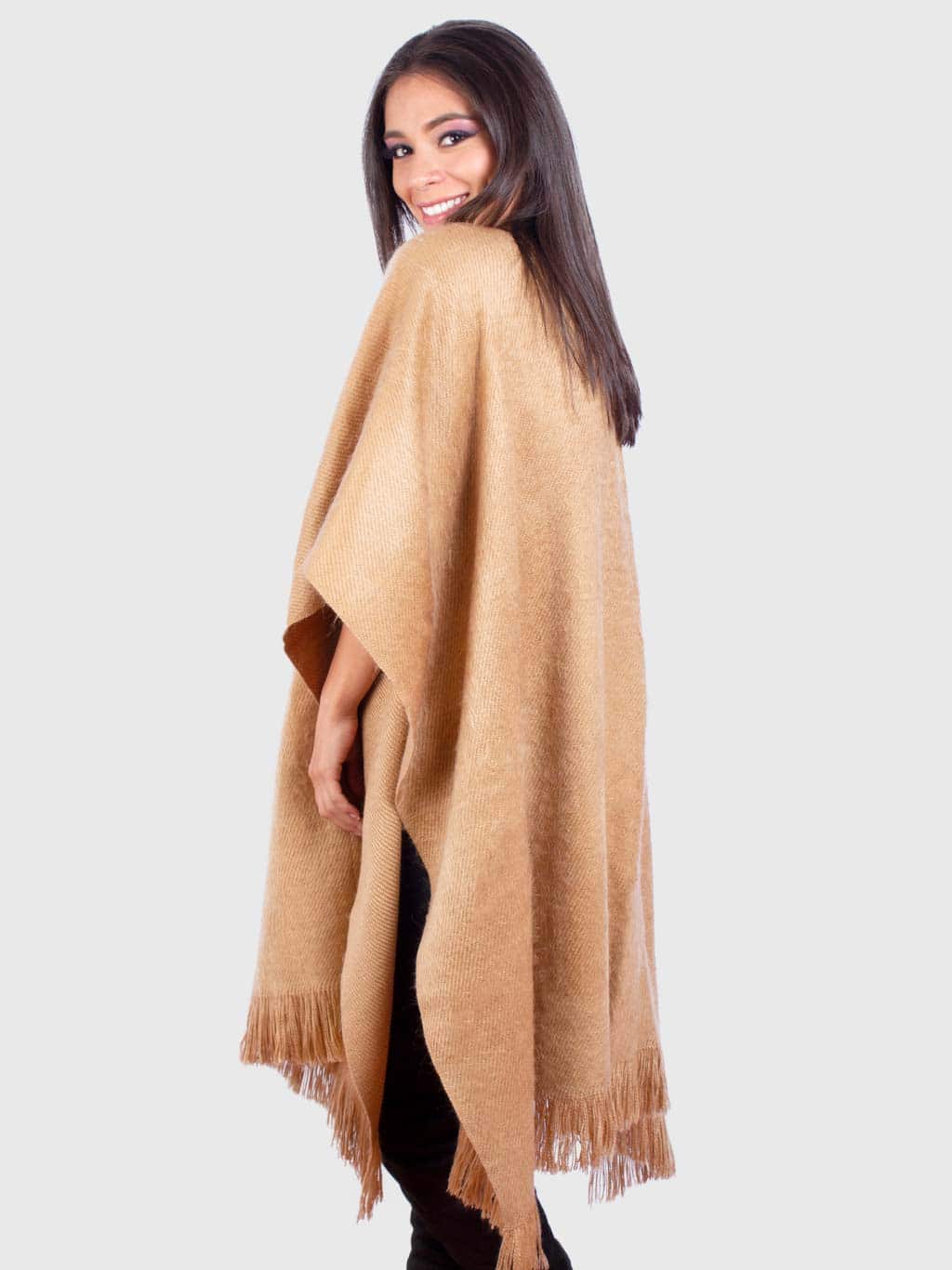 Solid Beige Alpaca Ruana “Danube” - Inti Alpaca - Alpaca - Clothing