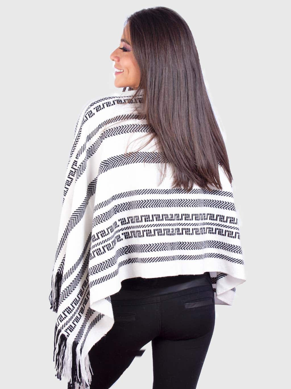 White Alpaca Poncho with Geometric Black Design “Nazca”