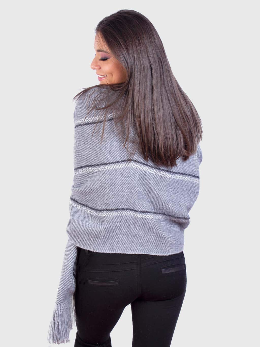 Alpaca Shawl in Gray “Copan”