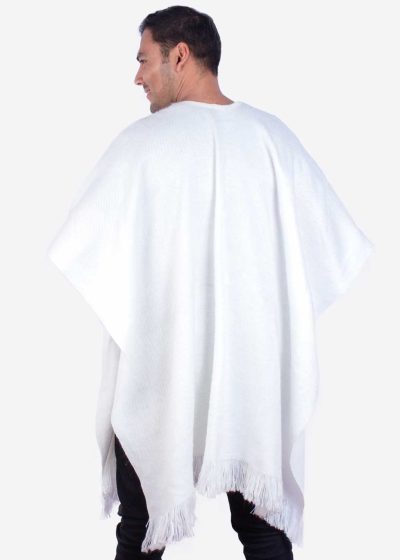 INTI ALPACA White Alpaca Poncho For Men "Alaska"