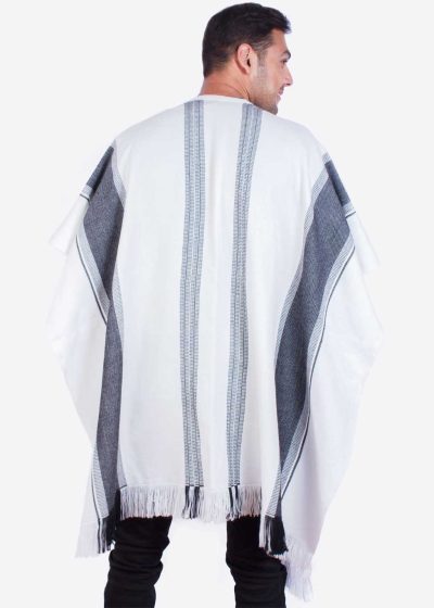 INTI ALPACA Poncho for Men in Alpaca Wool with V Neck Austin