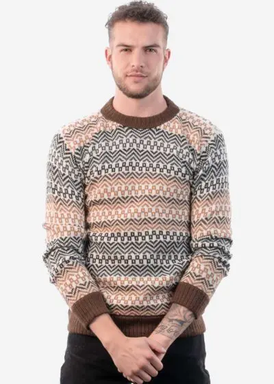 INTI0219 Intialpaca Men's Crewneck Fair Isle Alpaca Sweater in Beige Tones