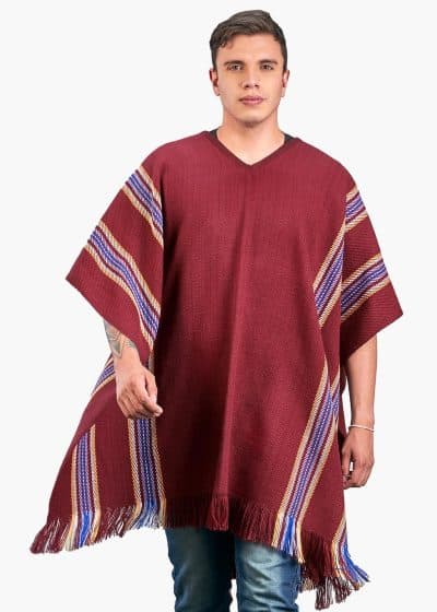 INTI0417 INTI ALPACA burgundy cloak cape for men with V-neck knitted in warm alpaca wool - Street Style Coat Valencia - alpaca poncho