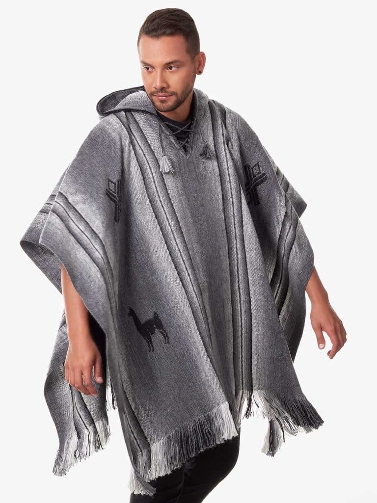 INTI ALPACA Streifen Poncho Helsinki - Handgewebter Alpaka Umhang Mit Kapuze In Rot